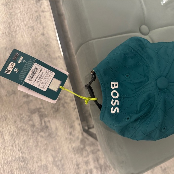 Aston Martin Green Formula One Team Cap - Picture 4 of 4